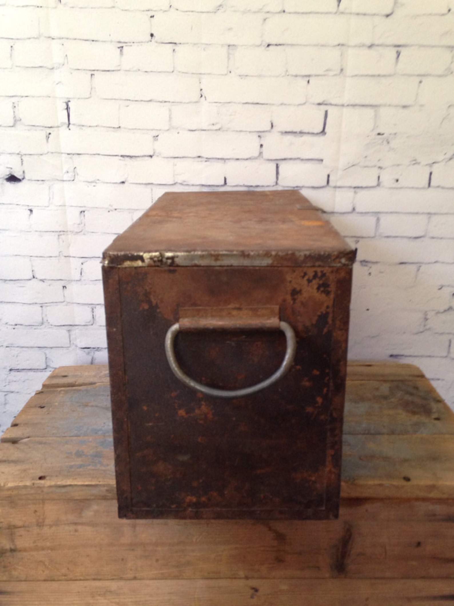 Antique Ice Chest Vintage Metal Insulated Cooler Etsy