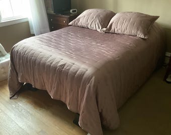 Martha Stewart Plum Faux Silk QUILT COVERLET 2 shams Retail 300 tags attached Purple