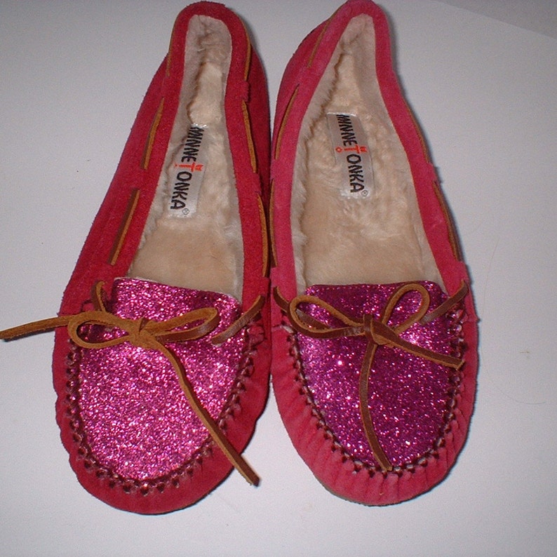 womens minnetonka slippers sale