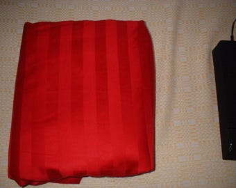 Poszewka na kołdrę Charter Club Red Twin: bawełna Pima, subtelne paski, doskonały stan