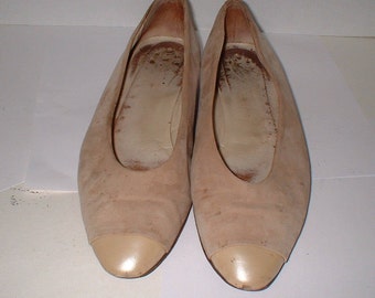 Joan and David Biege Suede Ballet Flats Shoes Slip Ons Leather Toe Tips Size 7 M