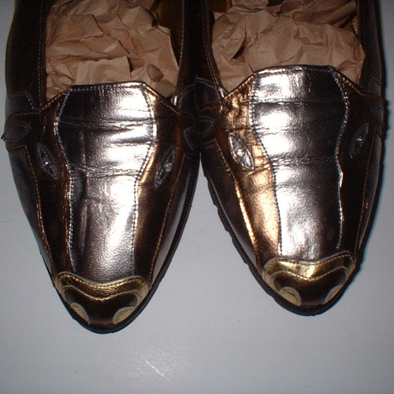 gold and silver flats