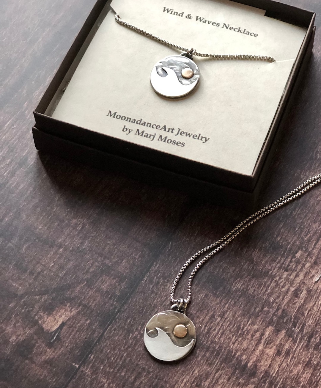 売れ筋がひ新作! WIND AND SEA MIKIA x WDSBandanaNecklace