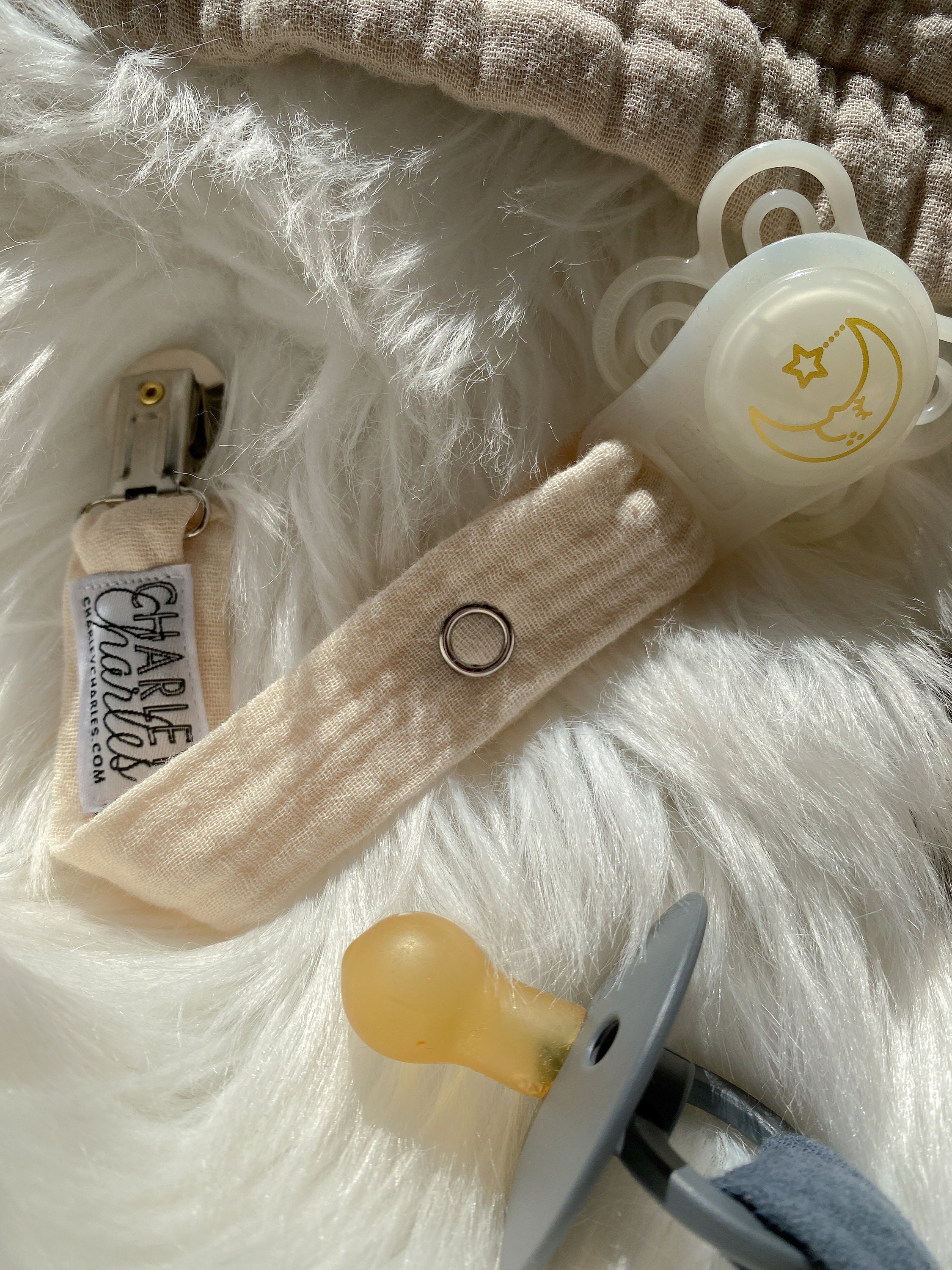 Simple Durable Pacifier Clip Best Pacifier Clip Binky Clip Etsy Australia