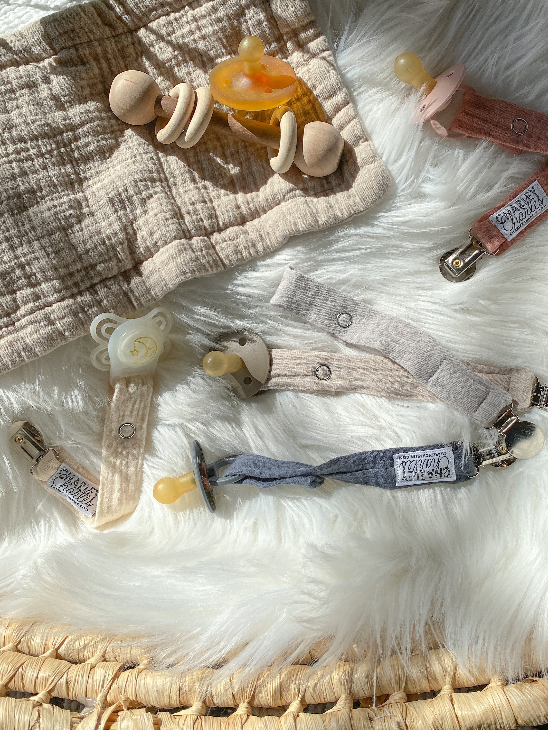 Simple Durable Pacifier Clip Best Pacifier Clip Binky Clip Etsy Australia