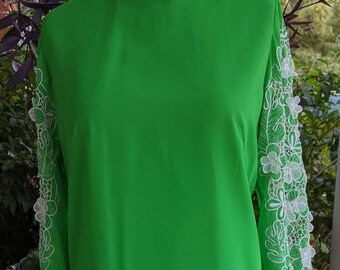 1960's Green Crepe Bridesmaid/Prom dress w/Chiffon Floral Appliqué Sleeves Size L round neckline flared sleeves Beautifully Handmade