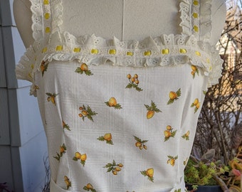 1970's Pretty Prairie Core Floral Camisole Top Handmade w/ yellow ribbon and Eyelet Beaded trim size Medium Yellow lemons on white