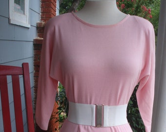 80's Pink Jersey Knit Pullover T-Shirt Dress Size Medium Wide White Belt Shoulder Pads Dolman Sleeves by Prezzia Sportswear Made In USA