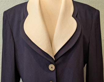 Christian Dior Navy and White Classic Blazer Size 14 Removable Collar & Cuffs Notch lapel w/ rounded edges