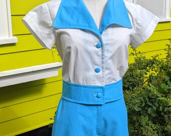 1975 Misses Top & Shorts/Jumpsuit Handmade by me Size Medium Yoked buttoned top Big lapels and waistband matching high waisted cuffed shorts