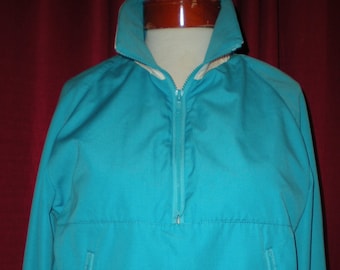 Vintage 90's OSSI Skiwear Sky Blue & White Pullover Ladies Large Pleated Back Opening