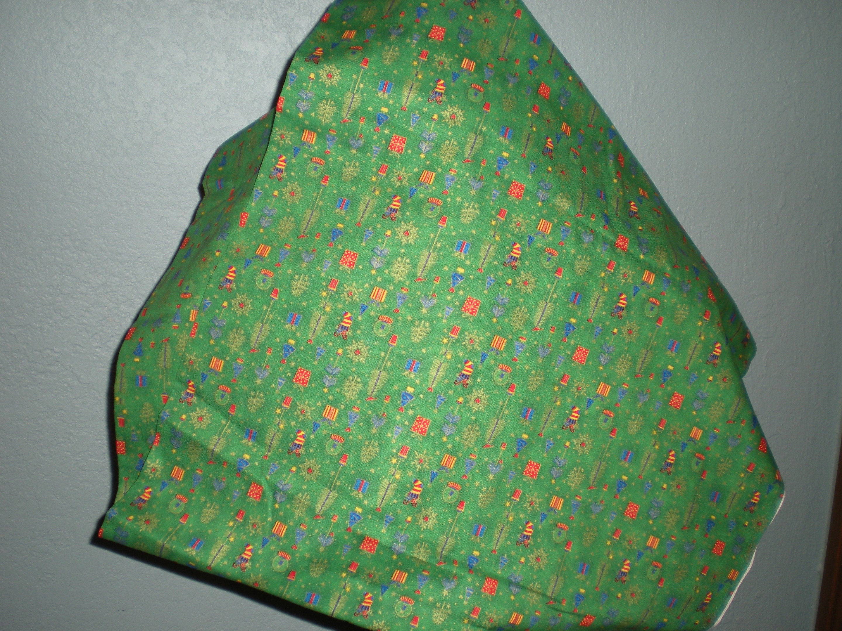 Christmas Quilt Fabric One Piece 5 yards 8 inches Cotton Seasons