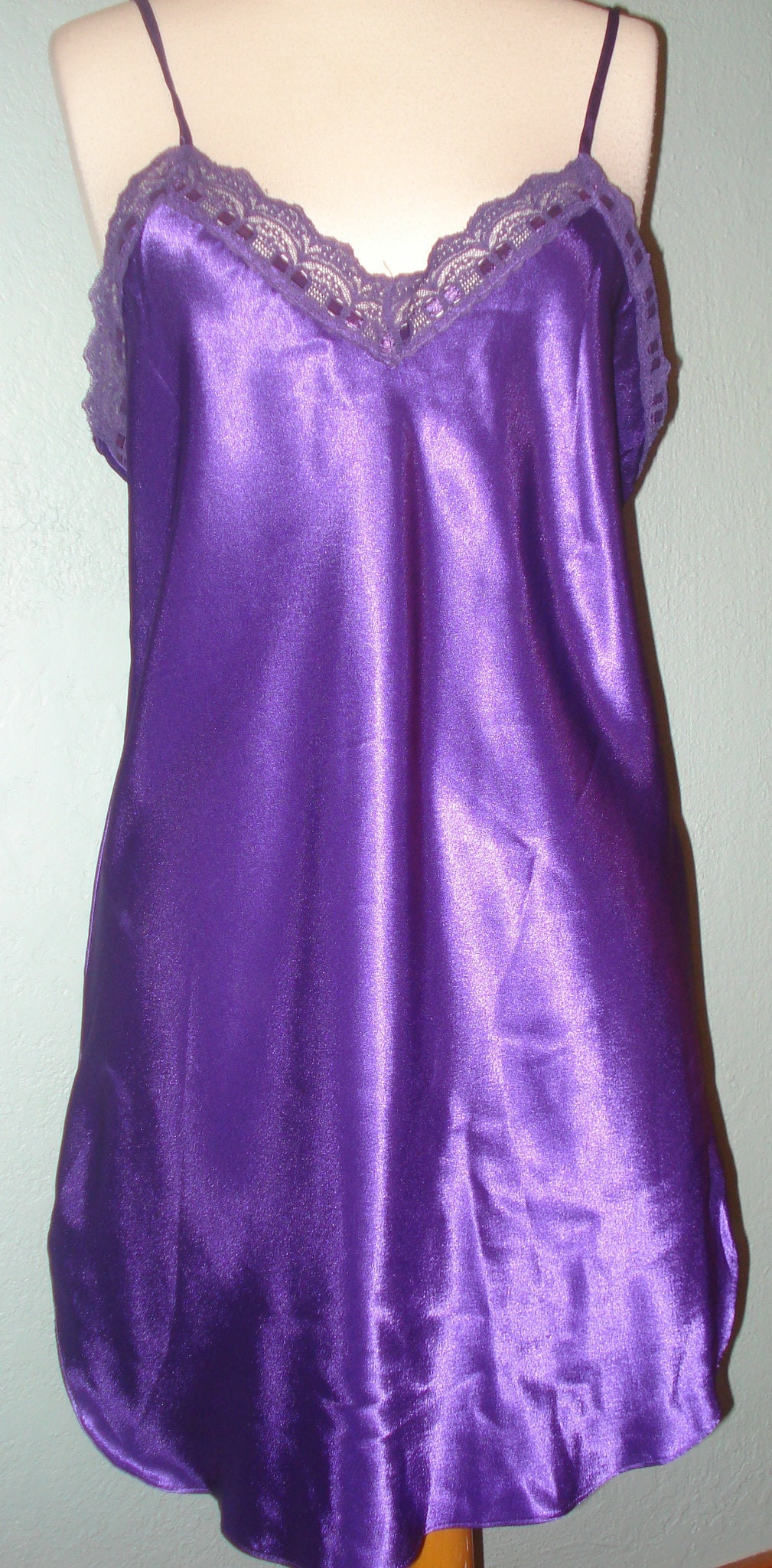 Vintage Purple Negligee Nightgown Size Large by Romance Du Jour NWT ...