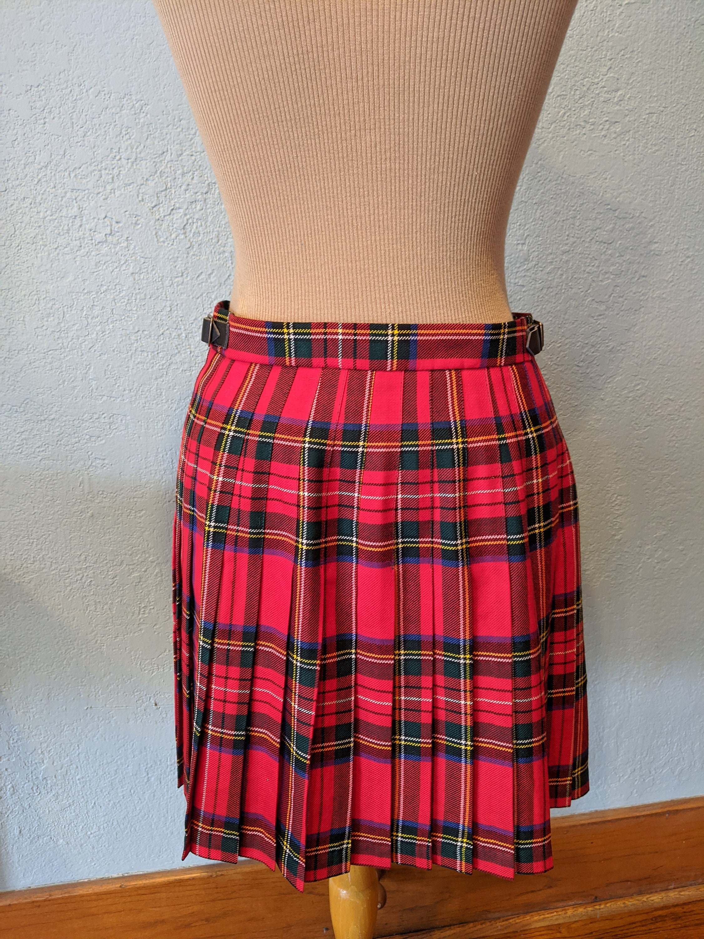 Red Tartan New Wool Wrap Skirt/Kilt Size 12 by James Pringle Weavers