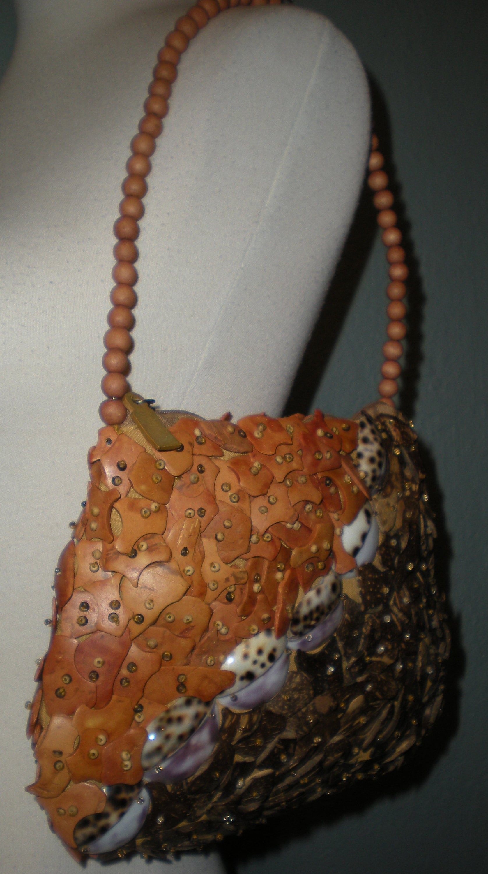 Funky Shell Purse Coconut & Sea Shell with wooden beaded handle MIDO
