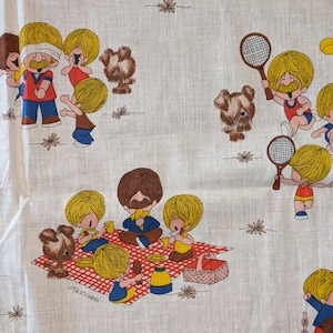 Une pièce en tissu fantaisie vintage, Little Loveables, 1 mètre et 26 pouces/44 pouces de large y Planche à dessin en tissu princesse Cartes de voeux