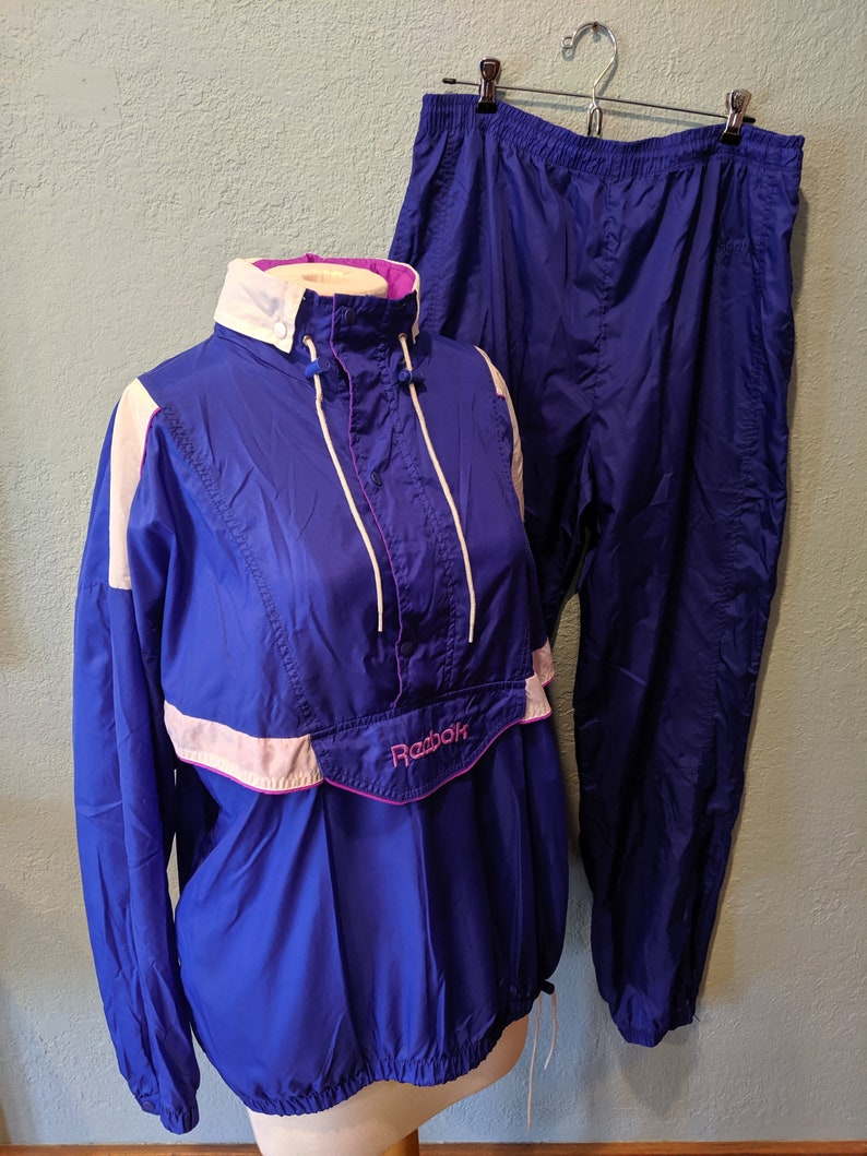 purple nike jogging suit womens