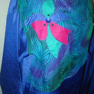 Jordana 2 piece polyester pantsuit Size Medium Big Rhinestone & Jewel Flower Ugly Christmas Pantsuit with Poinsettia Green, Burgundy,Blue