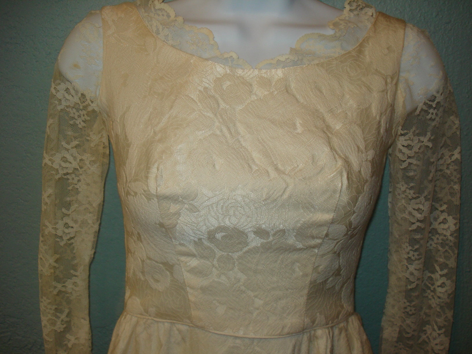 1950 Ivory Brocade & Lace Wedding Dress Size XS by Clifton Wilhite Lace ...