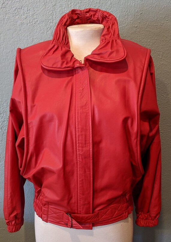 Ladies 1989 Red Leather Bomber/Biker Jacket Size S