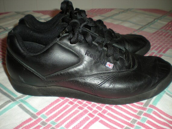 Zapatos reebok color 2025 negro vintage