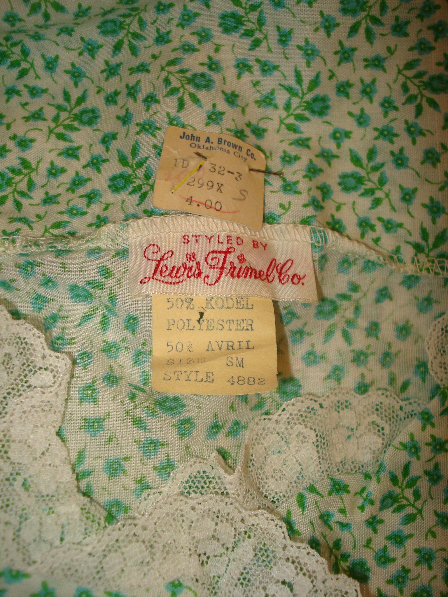 Lewis Frimel Vintage Granny Gown Size Small Green & Blue Calico Print ...