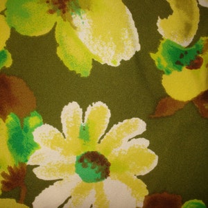 Big Bold Floral Print One Piece Fabric 3 & 3/4 yards 44 inch wide Spring Mills Inc. Green Yellow White on Olive Green Background
