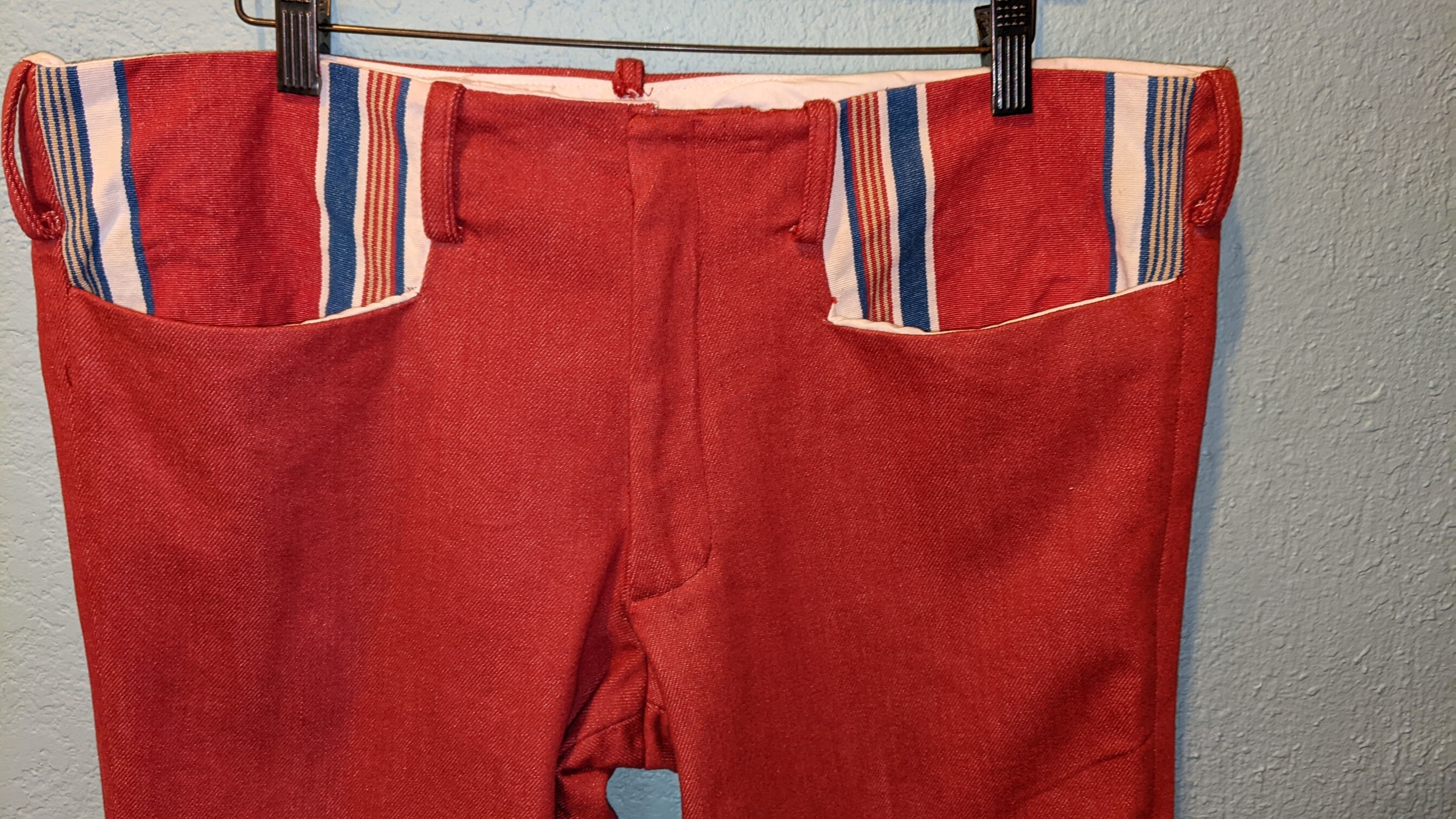 Denims With a Zing! 1970's Men's Bell Bottom Hip Hugger Denims With a Zing! 1970's Men's Bell Bottom Hip Hugger