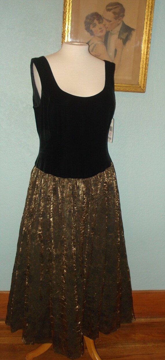 Evan Picone Ballerina Style Evening Dress Size 12 NWT Black Velvet Bodice Silk Metallic Rose Pattern Skirt Gothic Solstice Prom Dress Etsy