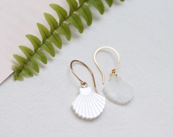 Shell drop earrings, mother of pearl, laser cut earrings, scallop shell