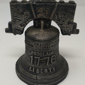 Vintage Sun Bank Liberty Bell US USA American Bicentennial Still Savings 1776