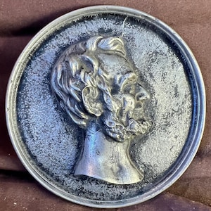 Vintage Metal Art Sculpture Cast Aluminum Round Bust Wall Plaque Abraham Lincoln