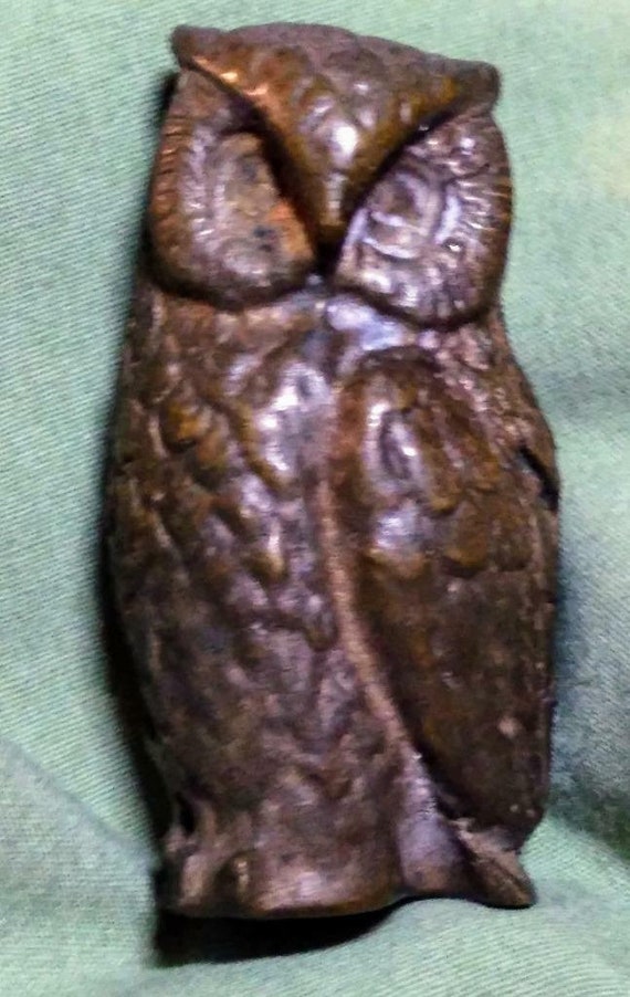 Vintage Owl Paperweight Cast Metal Brass or Bronze