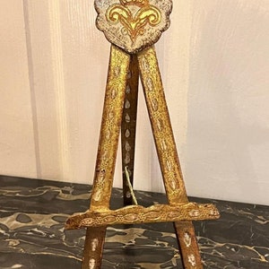 Large Brass Tabletop Easel for Display, Ornate Cast Brass, Art