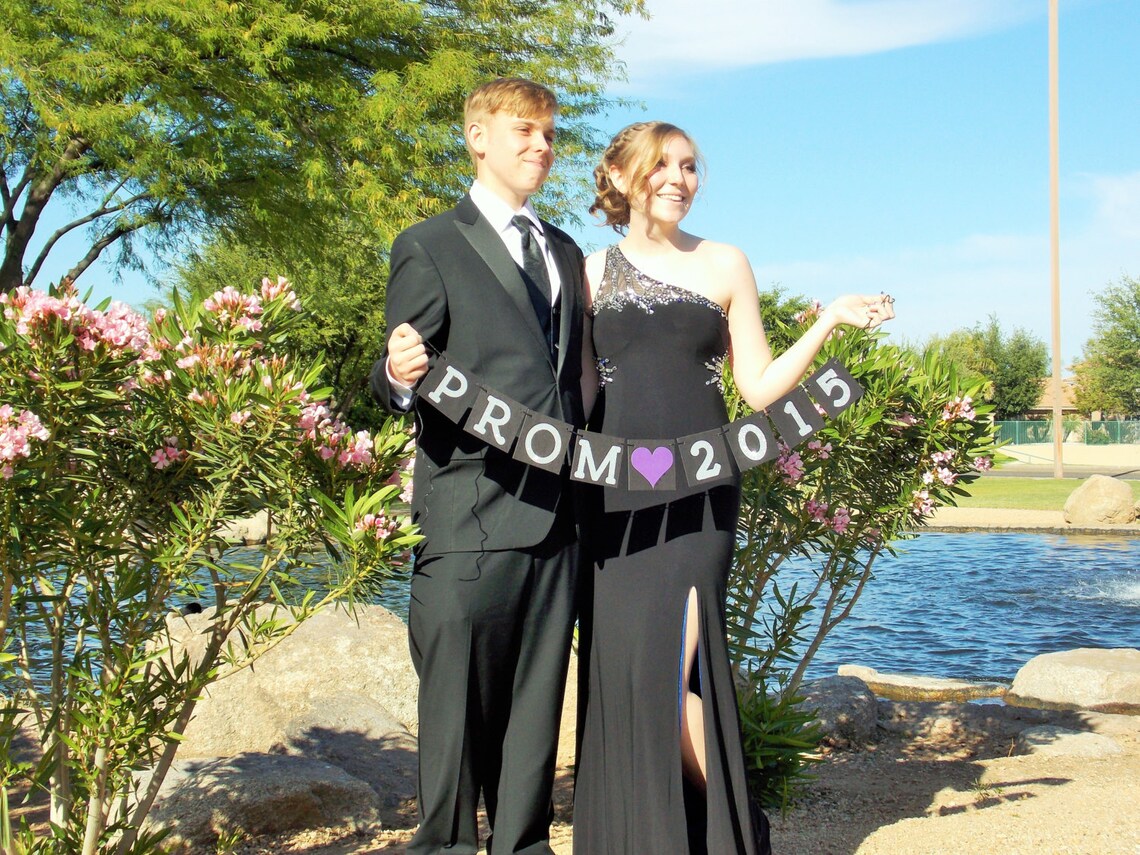 PROM Banner 2021 Garland Sign Senior Prom Night Prom Photo Etsy
