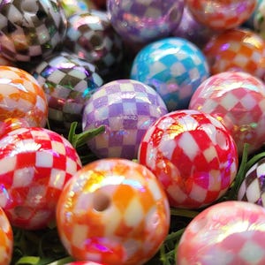 Iridescent Checkerboard Beads 15mm: Y2K Jewelry, Pens, Keychains - 10PC