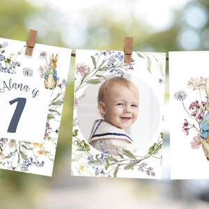 Puede incluir: Una pancarta blanca con un diseño floral y una foto de un bebé. La pancarta dice "Alana tiene 1 año" y presenta un conejo de dibujos animados.