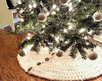 Farmhouse Christmas Tree Skirt Crochet Pattern: Beginner Holiday Decor (PDF Pattern)