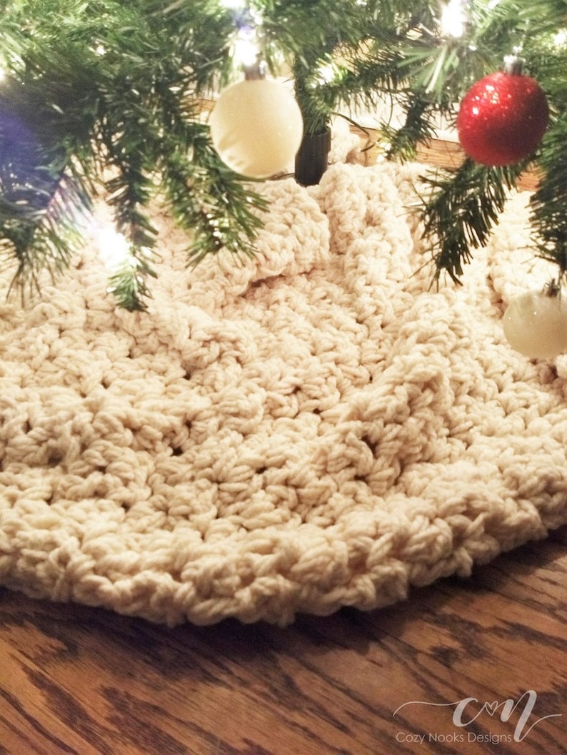 Snow Flurry Tree Skirt Crochet Pattern, Farmhouse Decor, Tree Scarf, Rustic Christmas Decor, Crochet Christmas Pattern, Magnolia, Farm image 5