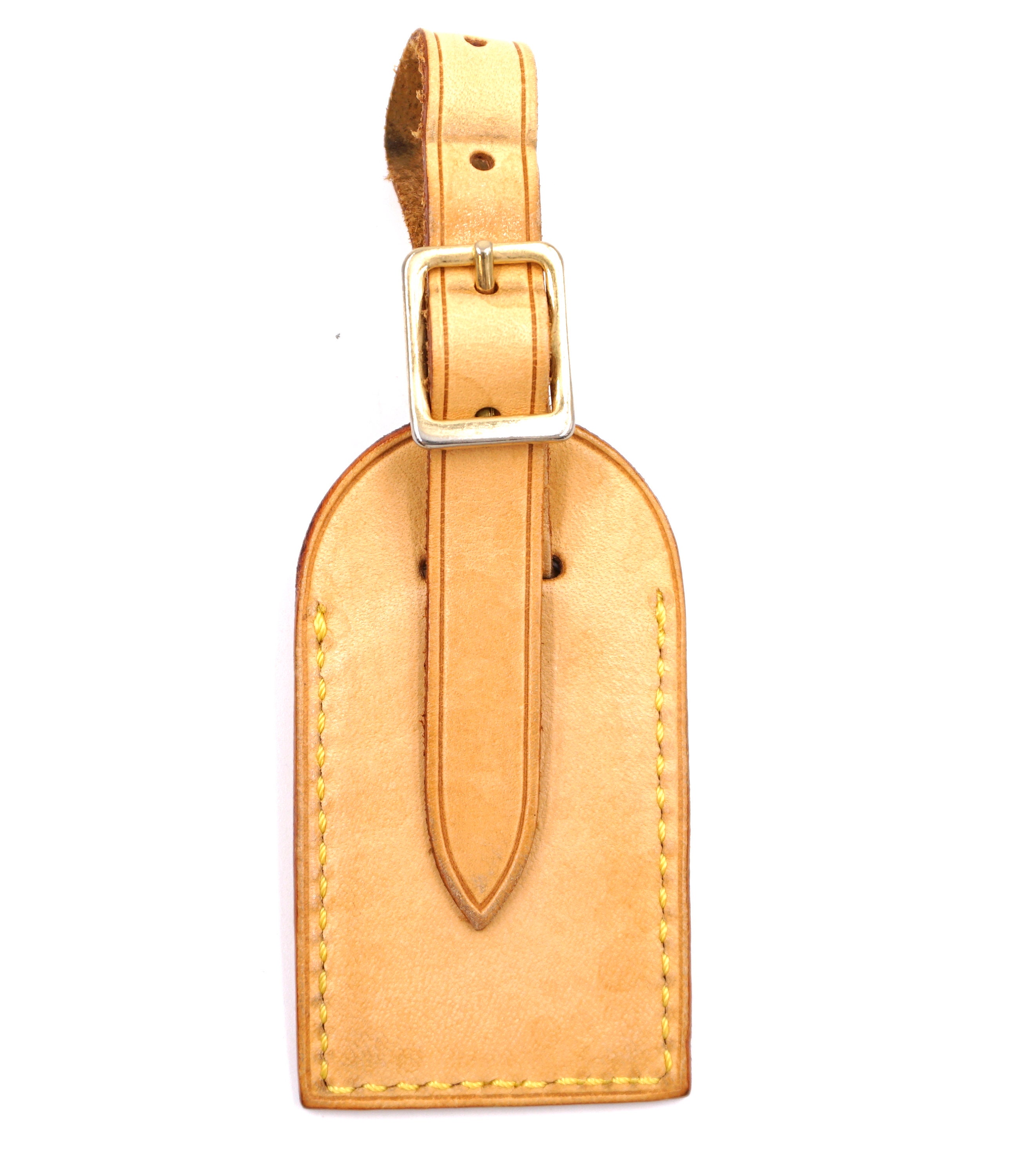 This can also be used to put your luggage tags on your handbags 😄 Wha, LOUIS  VUITTON