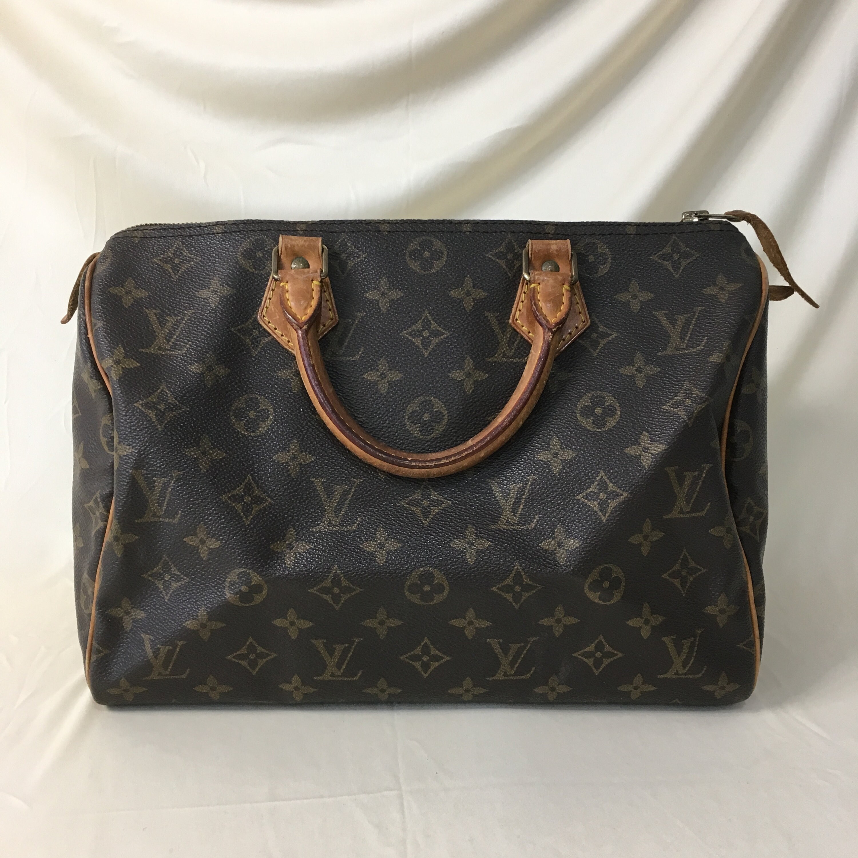 Louis Vuitton Monogram Speedy 25 Top handle Labellov Buy and Sell Authentic Luxury #30 Louis Vuitton Monogram Speedy 25 Top handle Labellov Buy and Sell Authentic Luxury