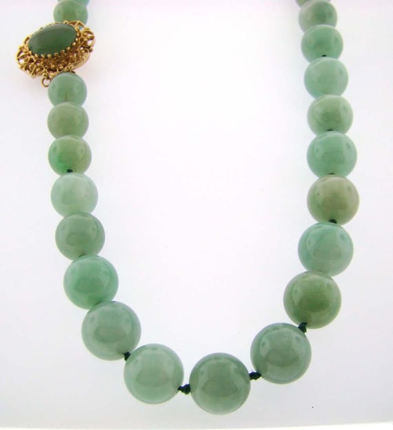 14 K Yellow Gold Jadeite Bead Necklace - image 1