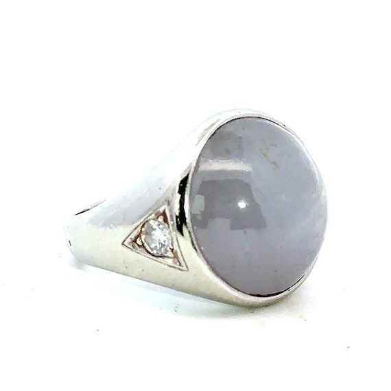 Star sapphire pinky ring in white gold