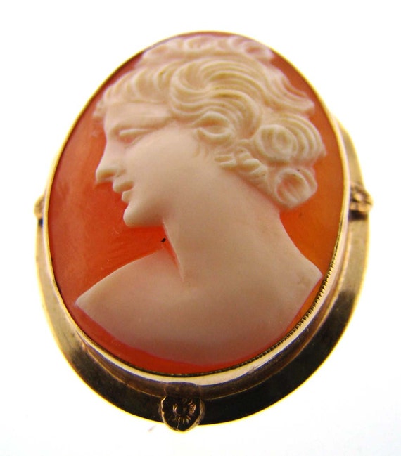 10K Yellow Gold Victorian Cameo