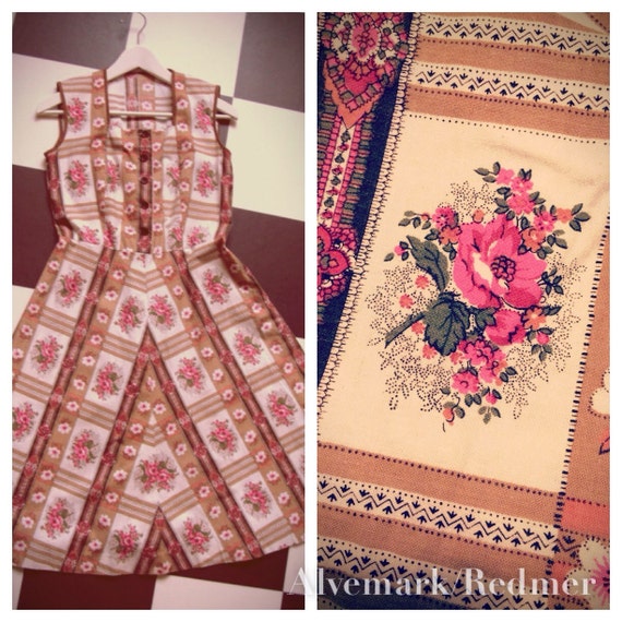 1970's floral bohemian dress