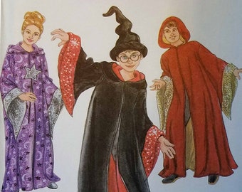 Simplicity 3998 - Harry Potter style Wizard costume for kids