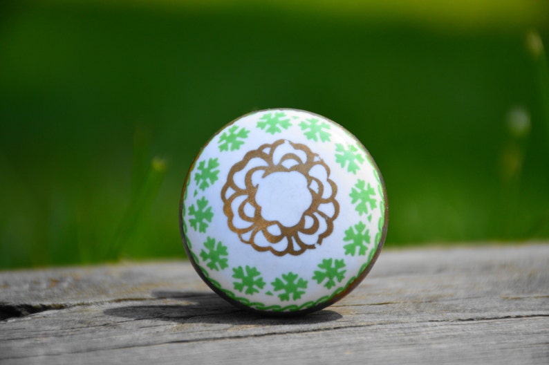 Ceramic knobcabinet knobantiquevintagerusticdrawer pulldoor handledressergreenwhitegoldcelticIrishdecorativeuniquefurniture