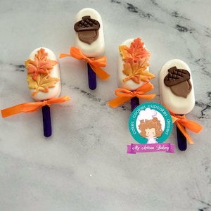 Fall themed Cakesicles