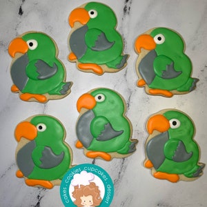 Parrot sugar cookies