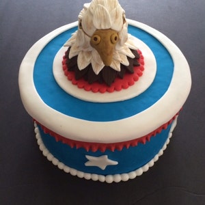 Eagle fondant cake topper zdjęcie 2